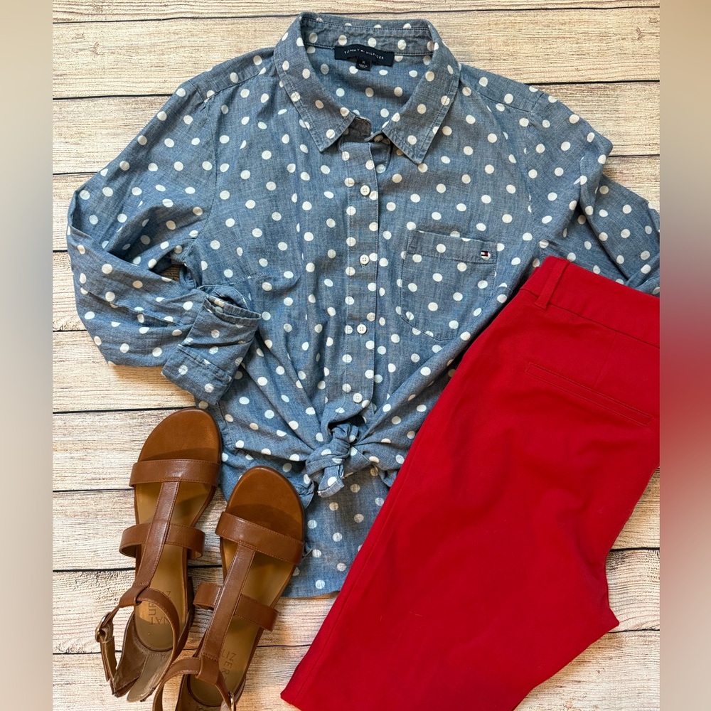 Women’s Tommy Hilfiger Polka Dot Button Down Shirt Size Medium